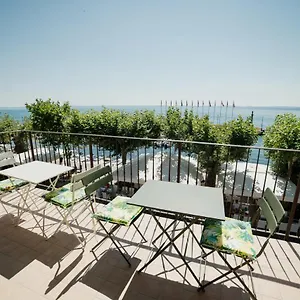  Apartment Welcome Traveller La Casa Degli Acquerelli Italy